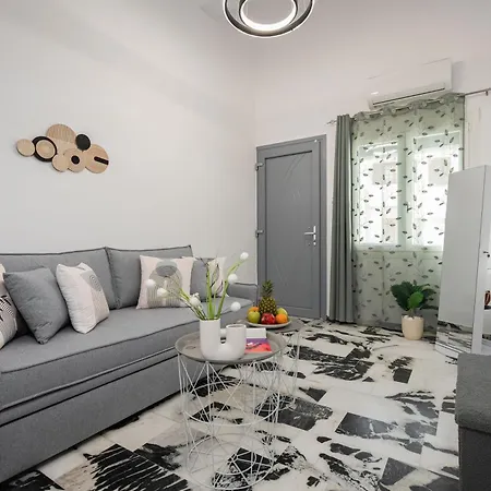 Evdokia's Cozy Naxos City